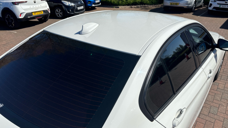 BMW 3 Series 318i Sport 4dr Petrol Saloon